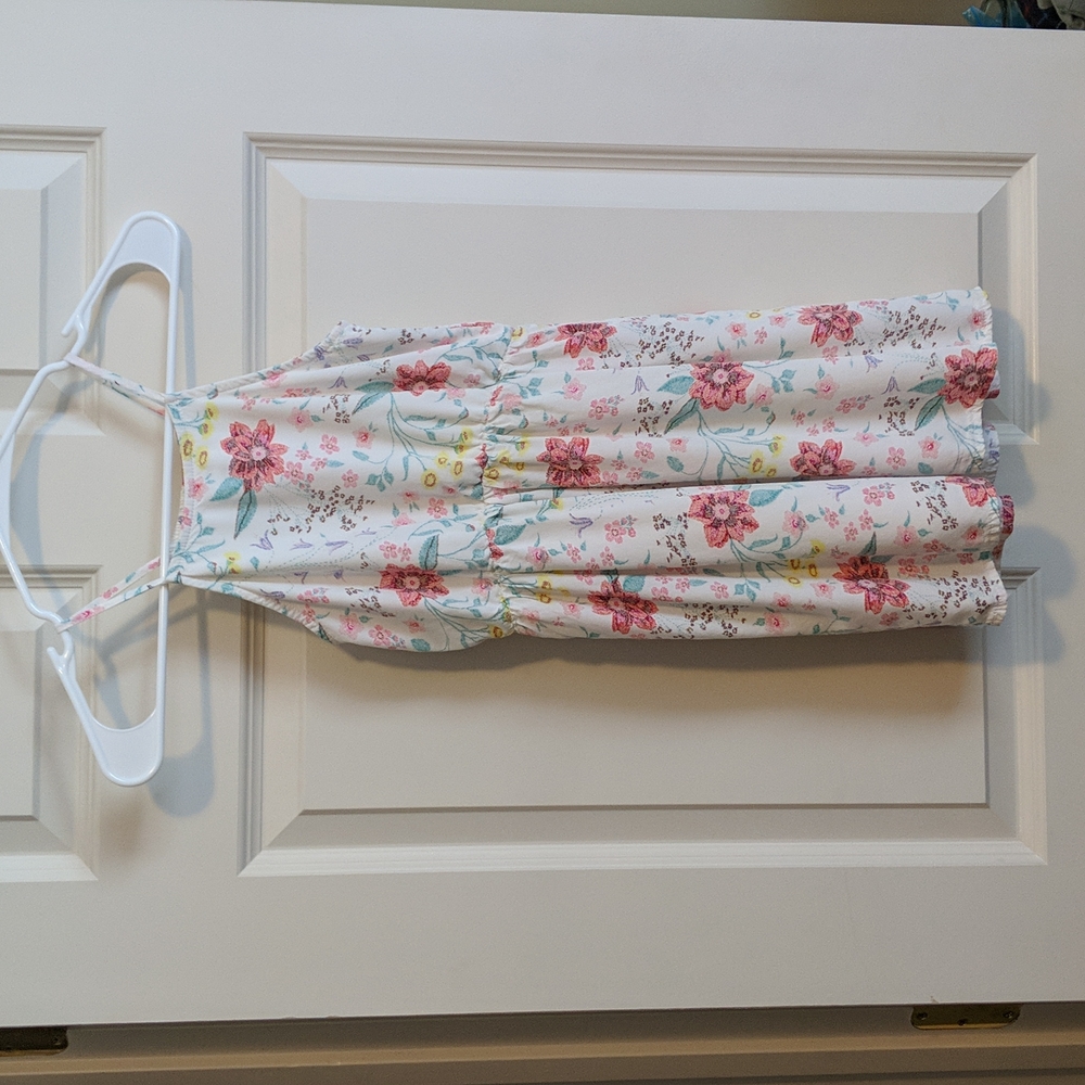 Girls Old Navy floral dress size 8